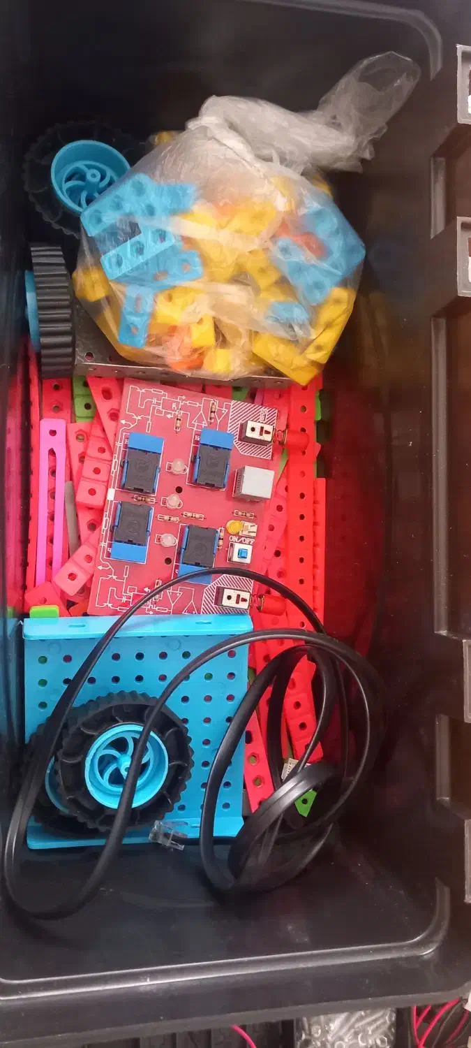 جعبه کامل رباتیک|اسباببازی|نقده, |دیوار