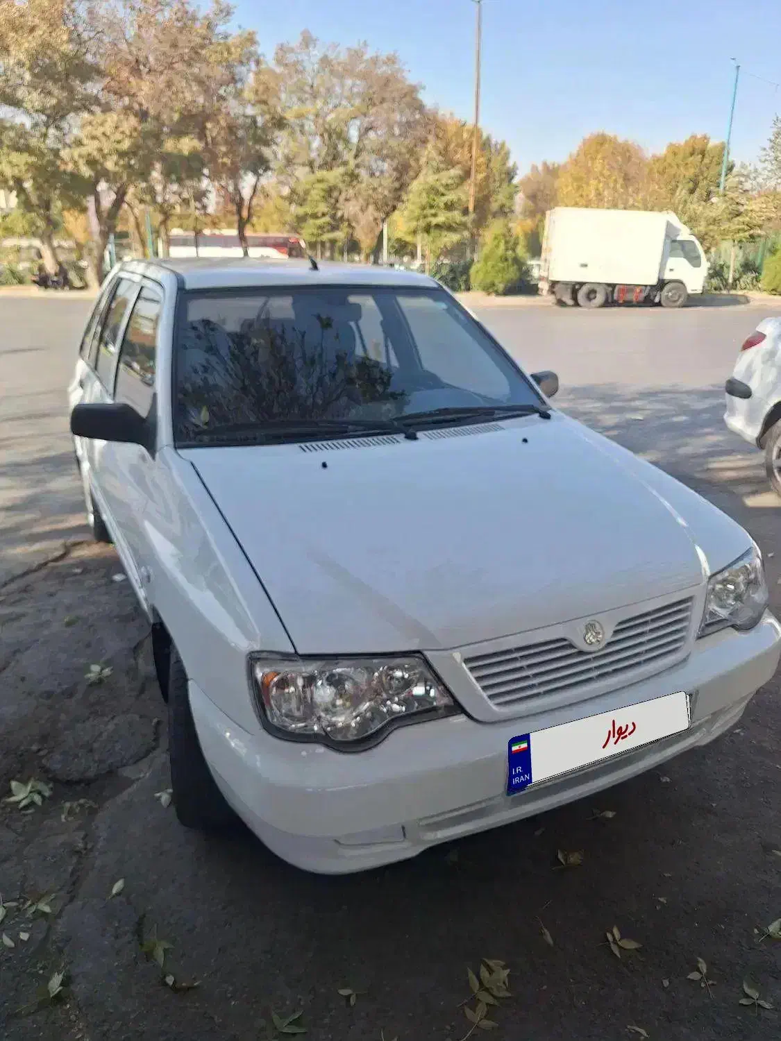 111 مدل ۹۶|خودرو سواری و وانت|همدان, |دیوار