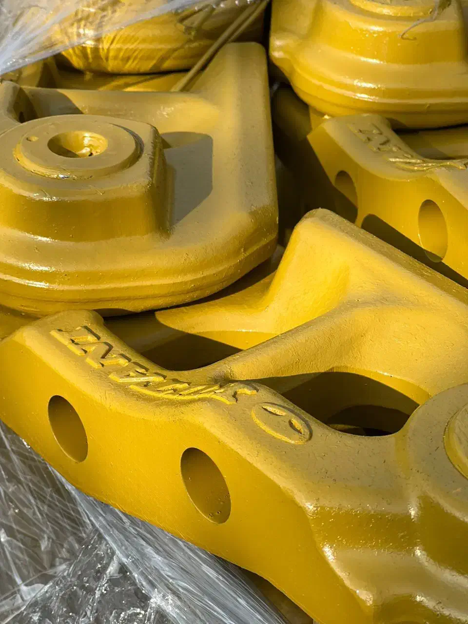 زنجیر بلدوزر ۱۵۵|قطعات یدکی و لوازم جانبی|تهران, آذری|دیوار