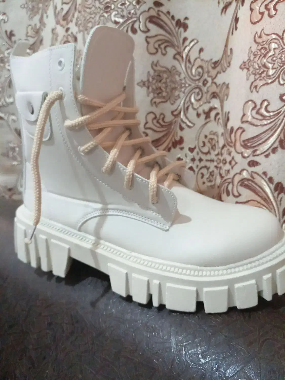 نیم بوت دخترونه|کیف، کفش، کمربند|ارسنجان, |دیوار