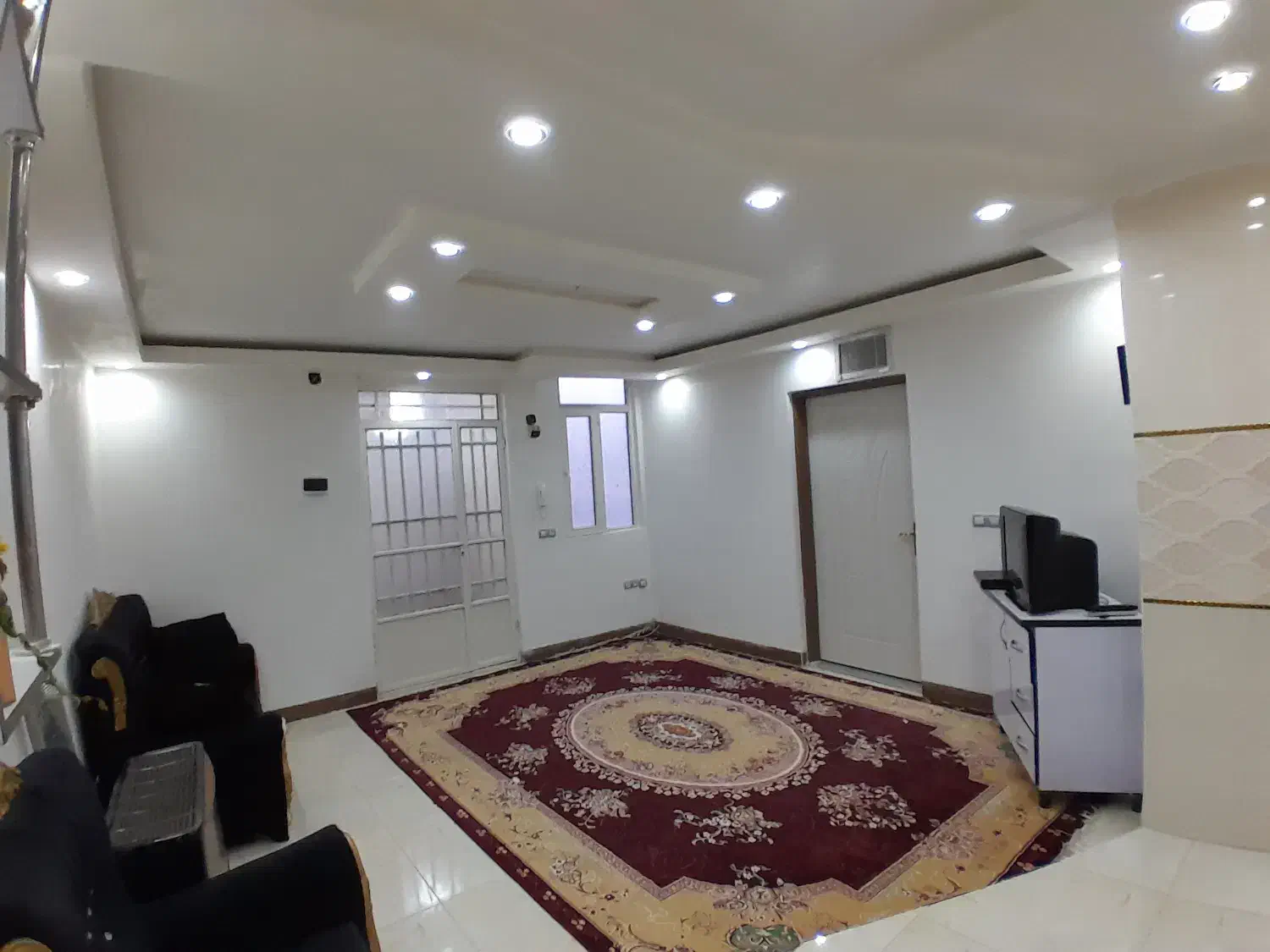 منزل مبله/ساعتی /ماهانه/روزانه|اجارهٔ کوتاهمدت آپارتمان و سوئیت|شیراز, سهلآباد|دیوار