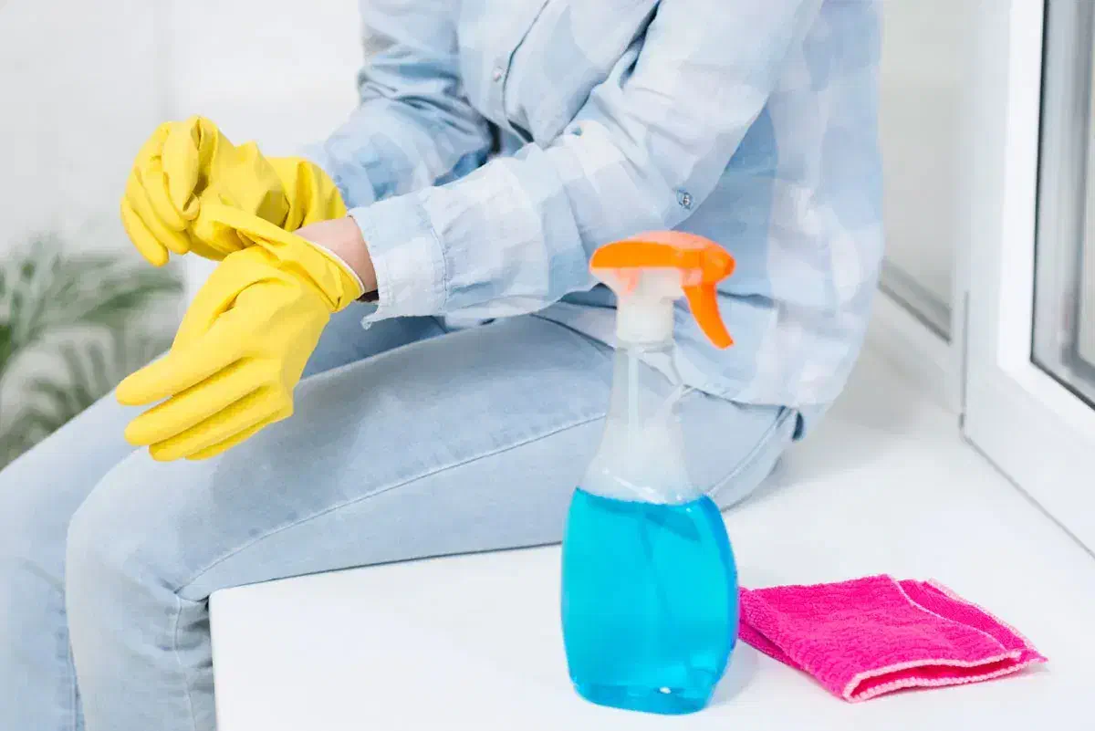 استخدام نیروی خانم کارمنزل  پاره وقت|استخدام سرایداری و نظافت|قم, شاه ابراهیم|دیوار