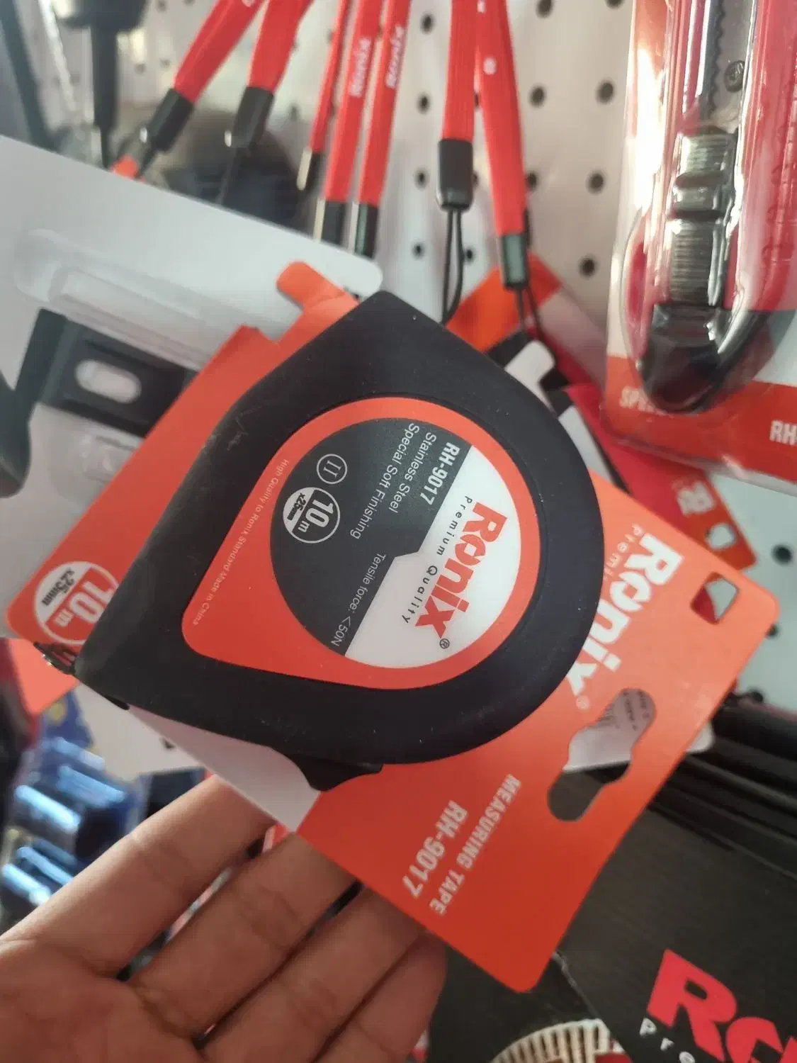 متر ۳ ۵ ۷/۵ ۱۰ و ۲۰ متری رونیکس (ابزار راینو)|ابزارآلات|مریوان, |دیوار