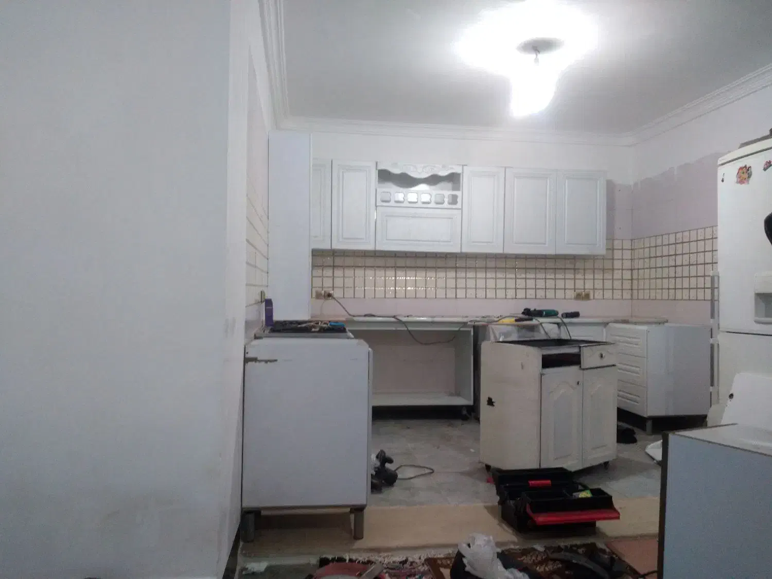 نصاب کابینت|خدمات پیشه و مهارت|بم, |دیوار