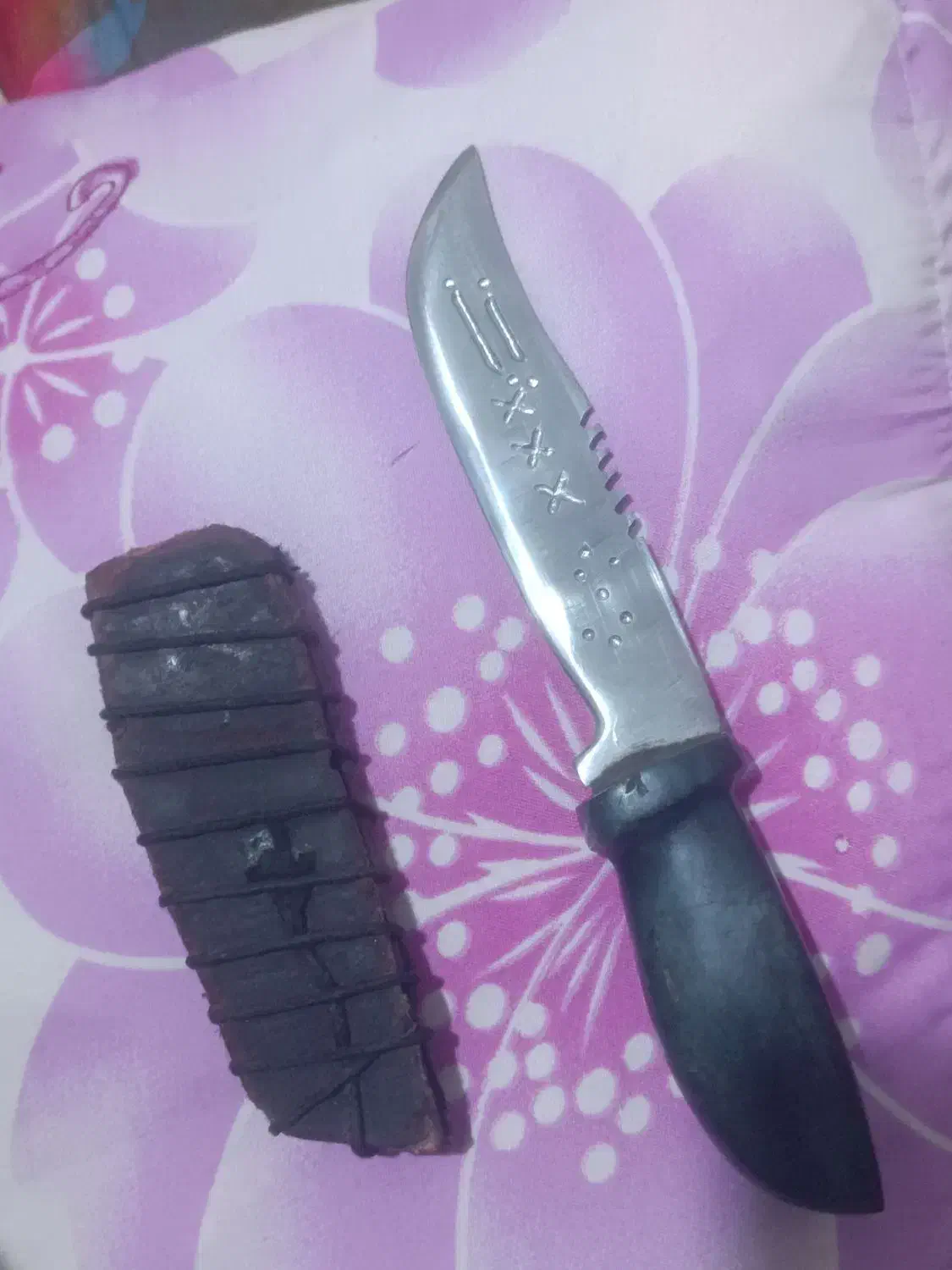 چاقو قدیمی عتیقه|کلکسیون اشیاء عتیقه|چهارباغ, |دیوار