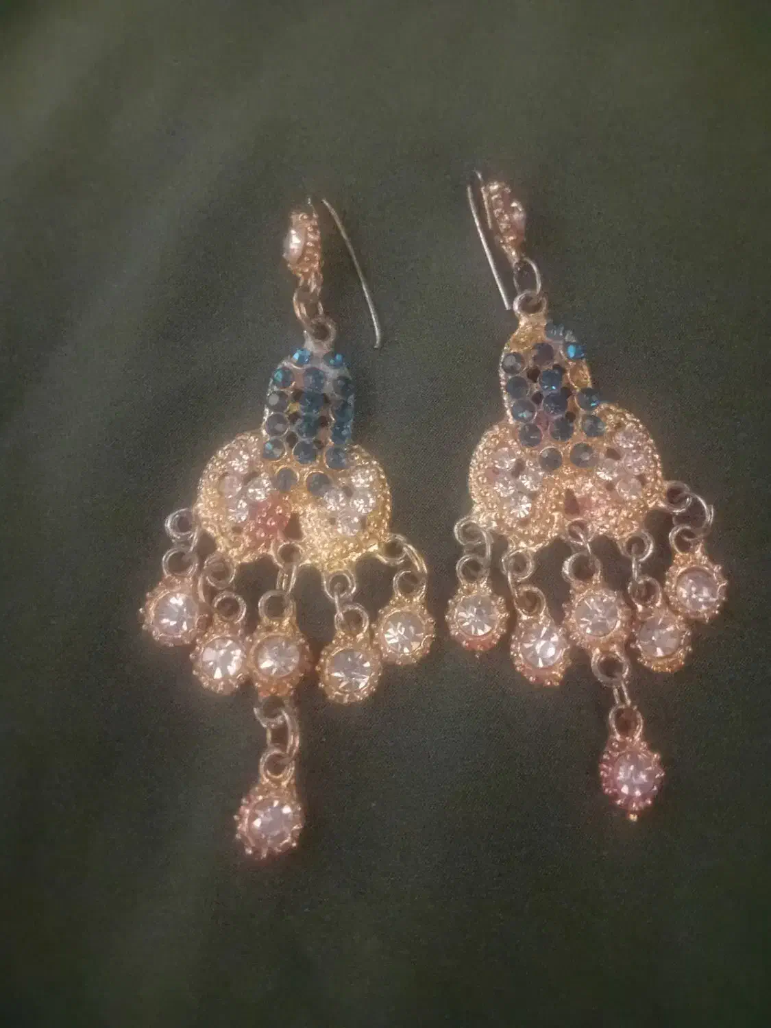 گوشواره قدیمی رنگ ثابت|بدلیجات|شیراز, مهدی‌آباد|دیوار