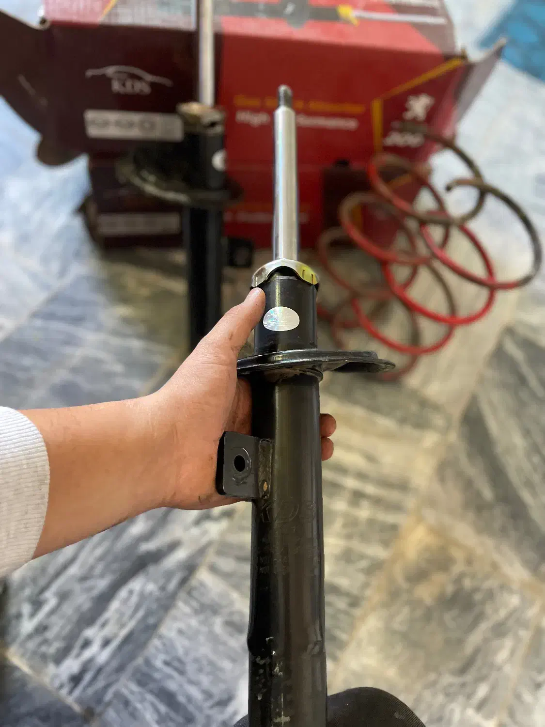 کمک و فنر kds ۲۰۶|قطعات یدکی و لوازم جانبی|میاندوآب, |دیوار