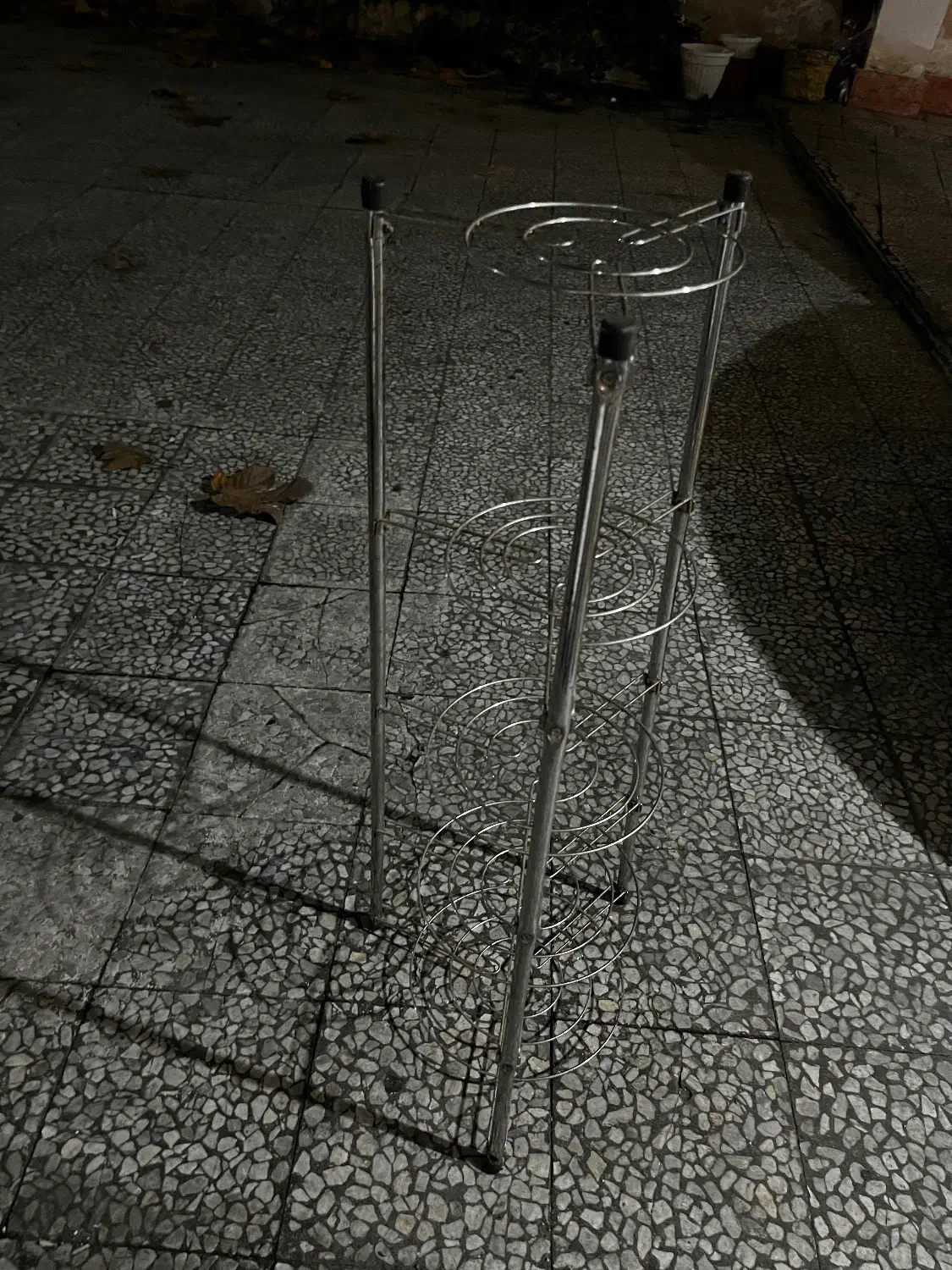 استند قابلمه پنج طبقه|آب‌چکان و نظم‌دهنده ظروف|رشت, یخسازی|دیوار