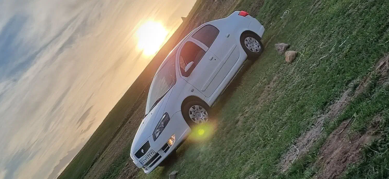 رانا پلاس سقف شیشه ۶ دنده ارتقا یافته|خودرو سواری و وانت|بستان آباد, |دیوار