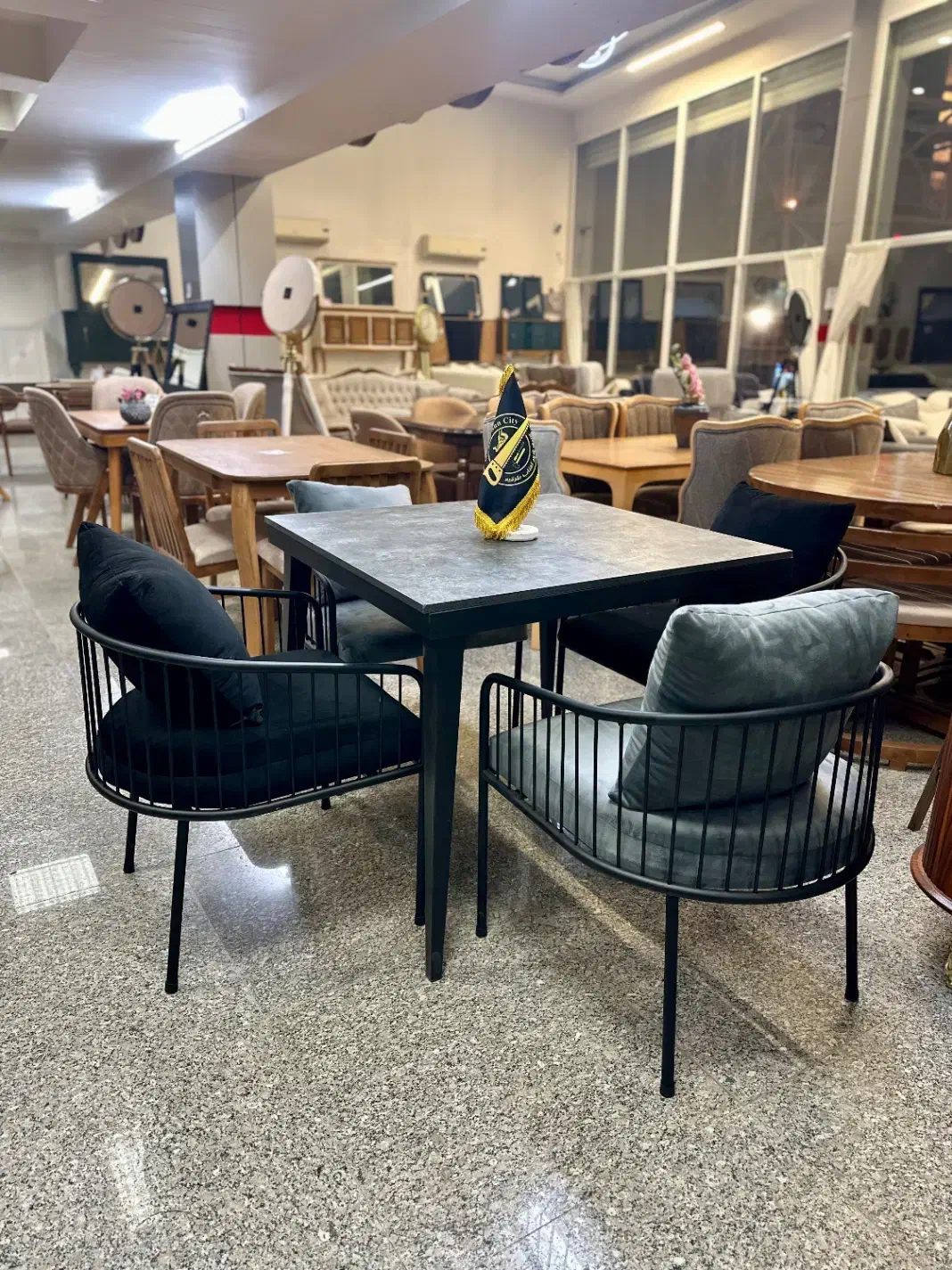 غذاخوری فلزی|میز و صندلی غذاخوری|مشهد, وکیلآباد|دیوار