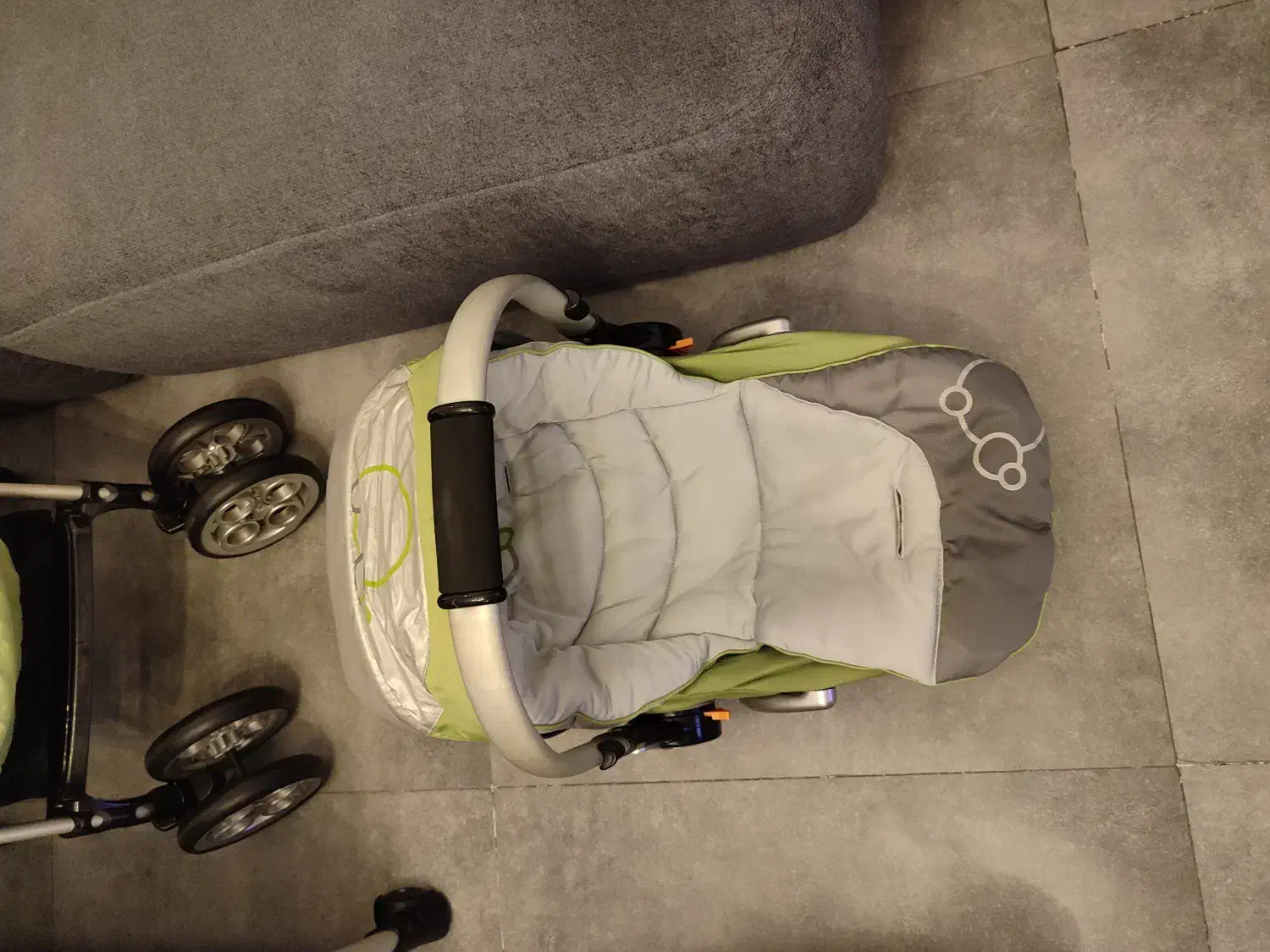 فروش سیسمونی نوزاد|کالسکه و لوازم جانبی|تهران, شاهین|دیوار