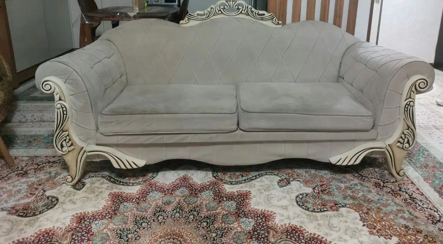 یک عدد کاناپه ۳نفره|مبلمان خانگی و میز عسلی|محمدشهر, محمدشهر|دیوار