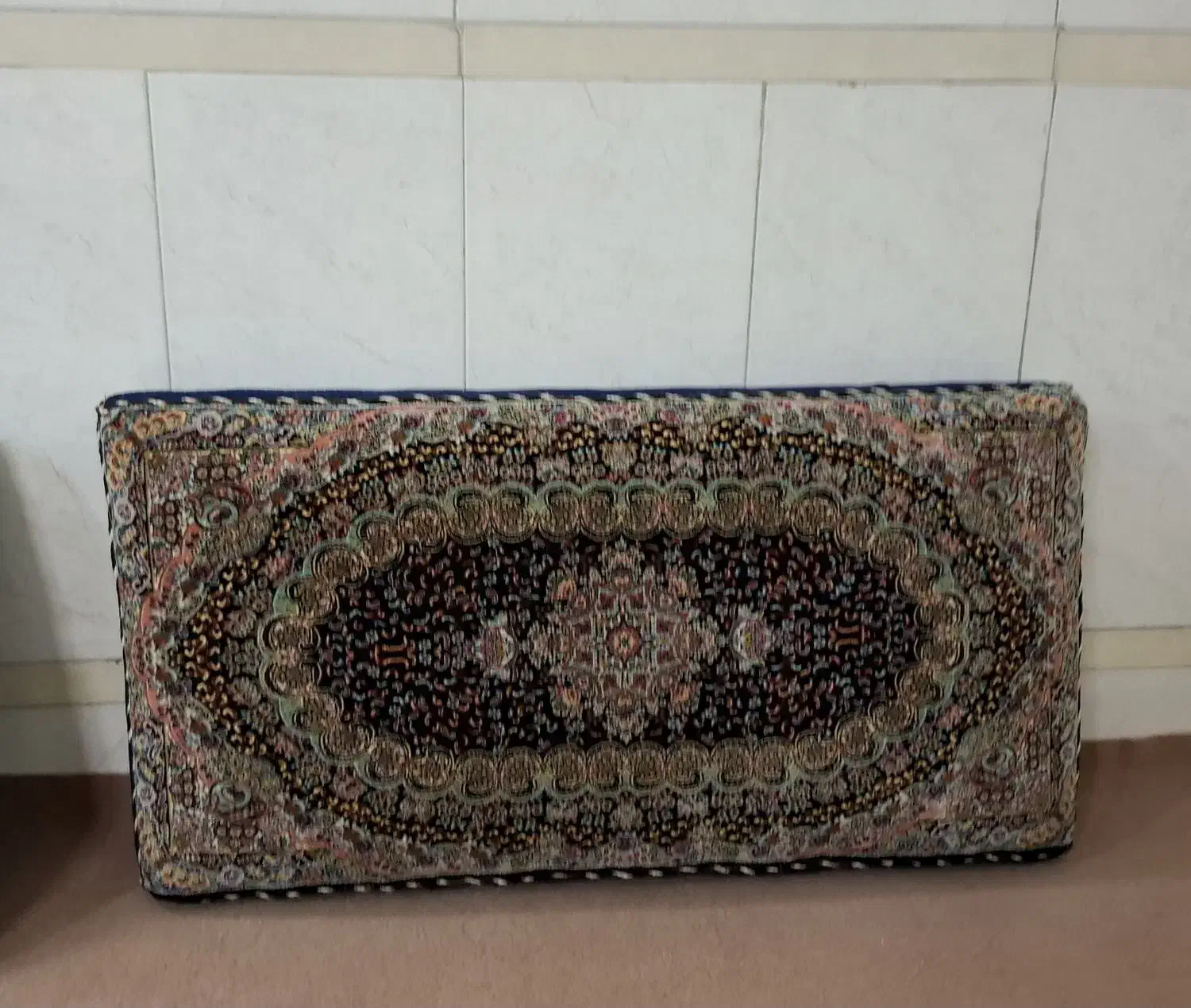 پشتی نو|پشتی|قم, علی آباد سعدگان|دیوار