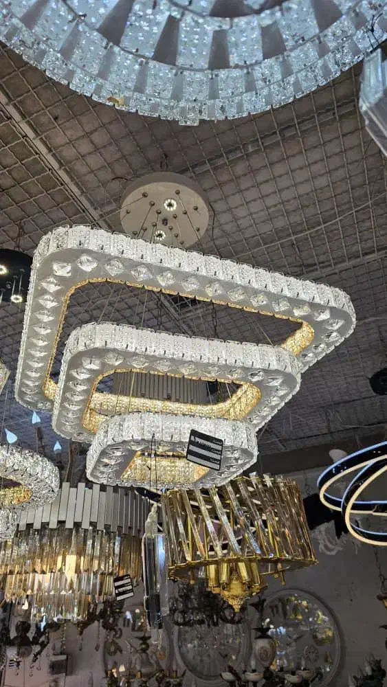 لوستر های مینیمال و ترند/*امپراطور|لوستر و چراغ آویز|مشهد, شاهد (شهرک غرب)|دیوار