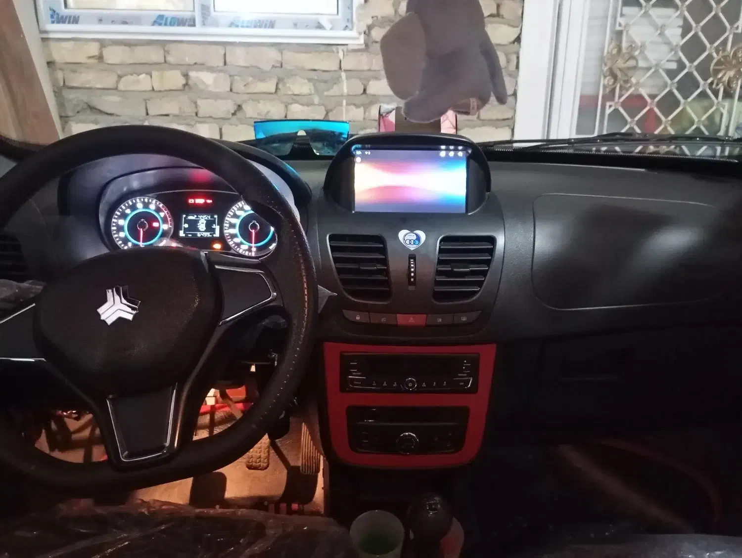 کوییک Gxr مدل۴۰۴ مانیتور دار قرمز سفید|خودرو سواری و وانت|مشهد, شهید قربانی|دیوار