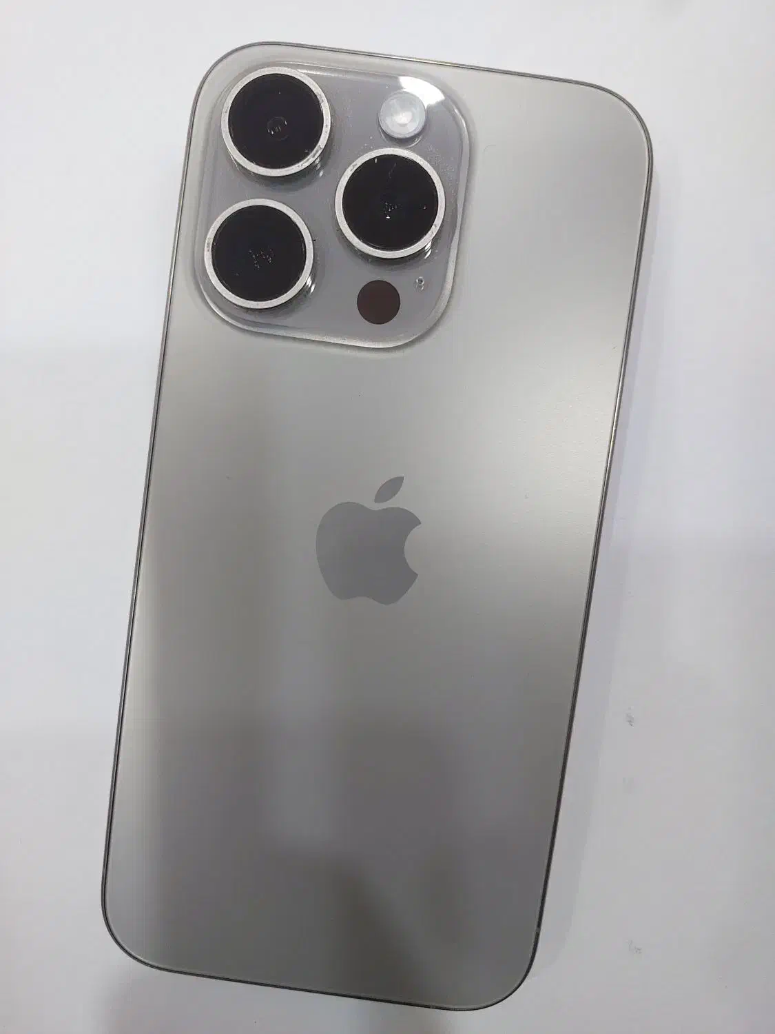 15 pro  در حد نو|موبایل|محمدشهر, محمدشهر|دیوار