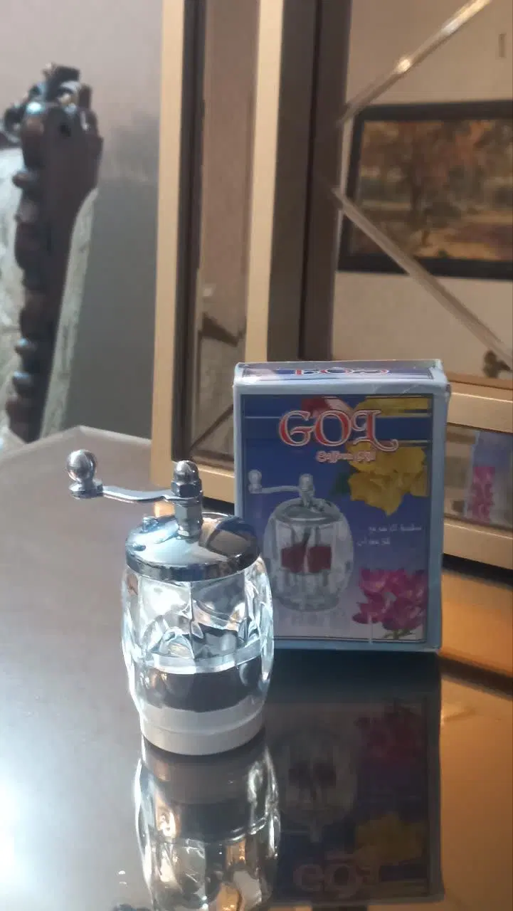 زعفران ساب + سیر له کن+ چاقو تیز کن نوستالژی|خردکن، آسیاب، غذاساز|تهران, حافظیه|دیوار