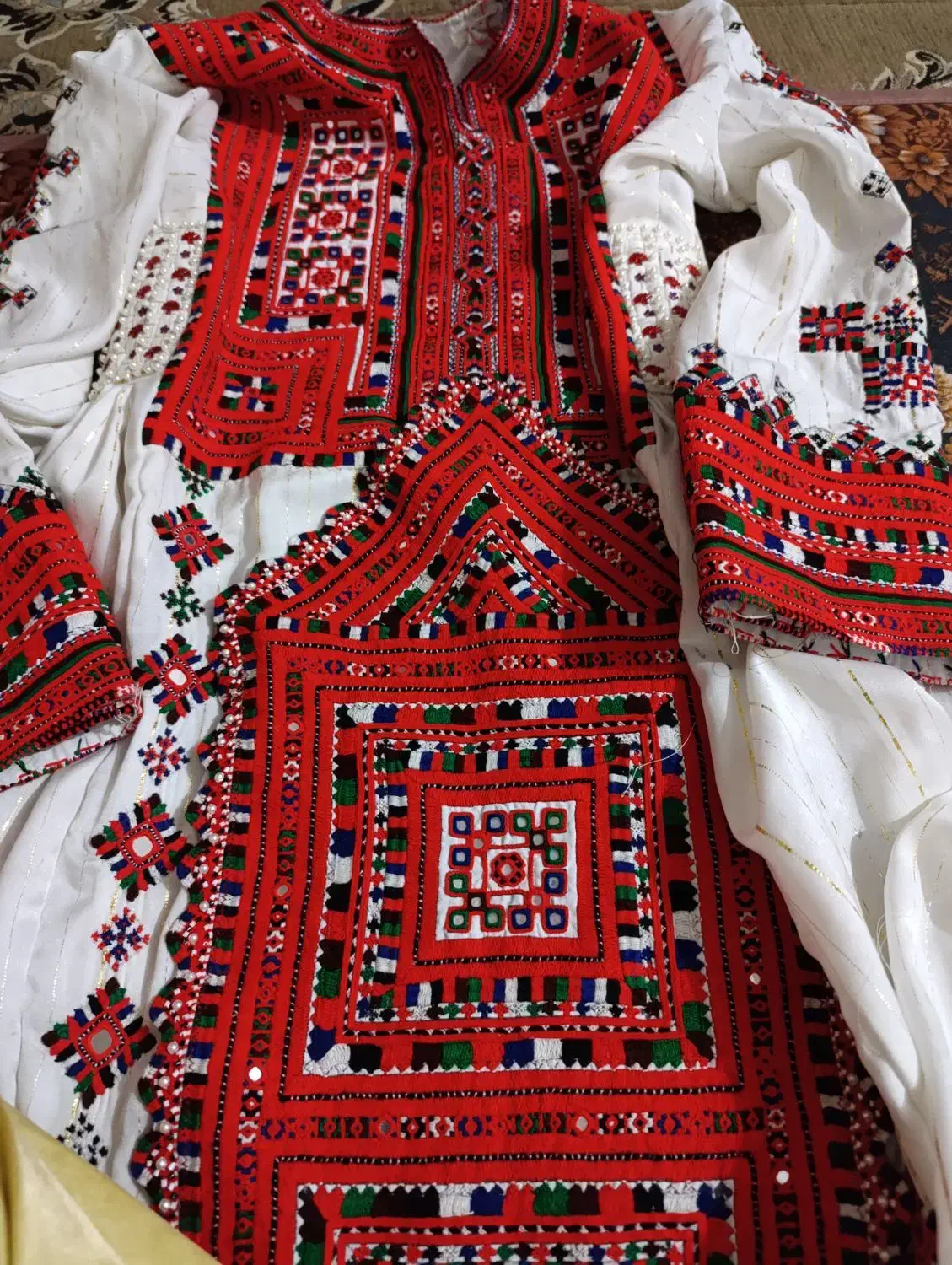 لباس عروس دمن دوچ|لباس|ایرانشهر, |دیوار