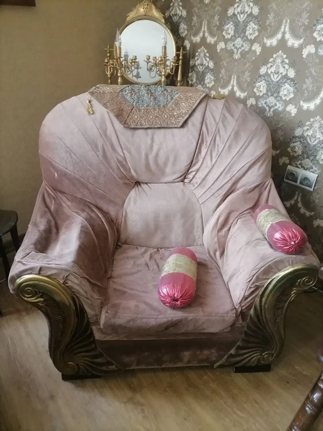 مبلمان|مبلمان خانگی و میز عسلی|شیراز, قدوسی غربی|دیوار