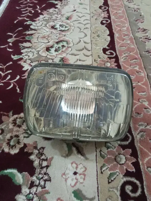 چراغ جلو پیکان قدیمی|قطعات یدکی و لوازم جانبی|الوند, |دیوار