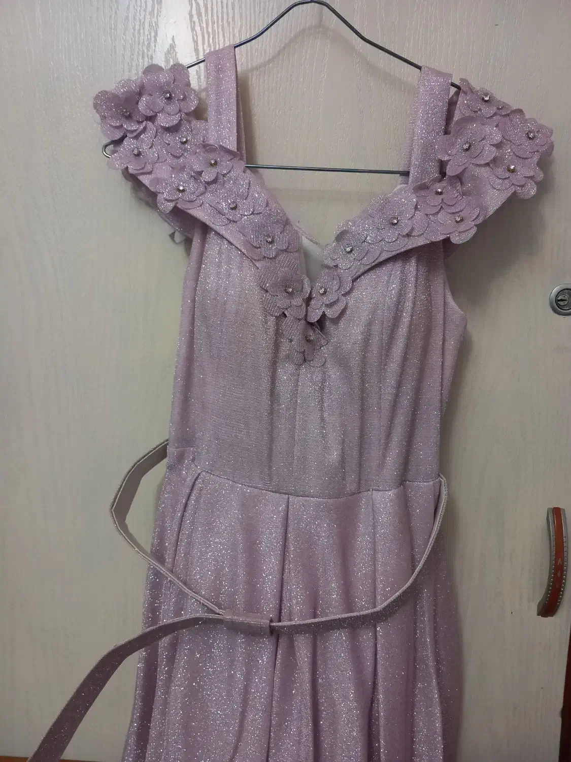 انواع لباس مجلسی و پاییزه|لباس|میانه, |دیوار