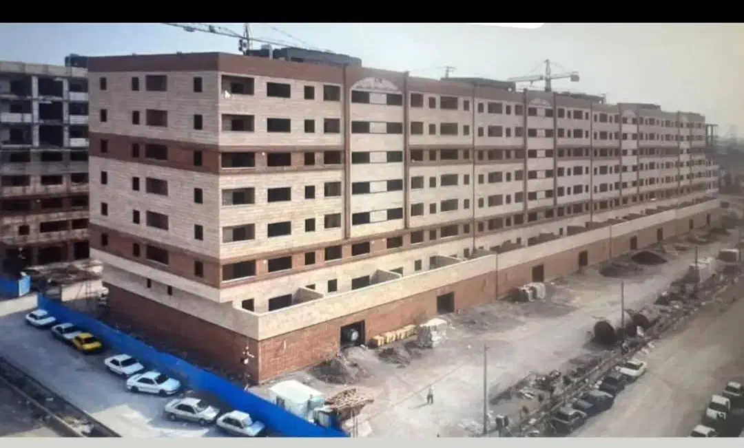 فروش فوری آپارتمان مسکن ملی غدیر ۱ گلگهر|فروش آپارتمان|سیرجان, |دیوار