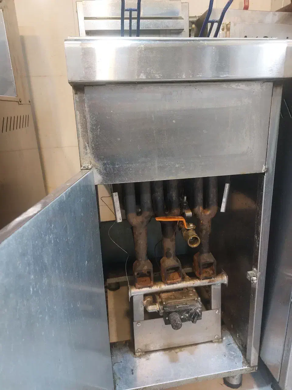 سرخ کن صنعتی دین|اجاق گاز و لوازم برقی پخت‌وپز|رشت, باهنر|دیوار