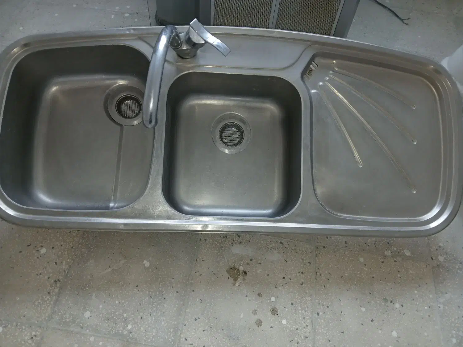 سینک ظرفشویی همراه شیر|مصالح و تجهیزات ساختمان|تهران, شهرک ولیعصر شمالی|دیوار