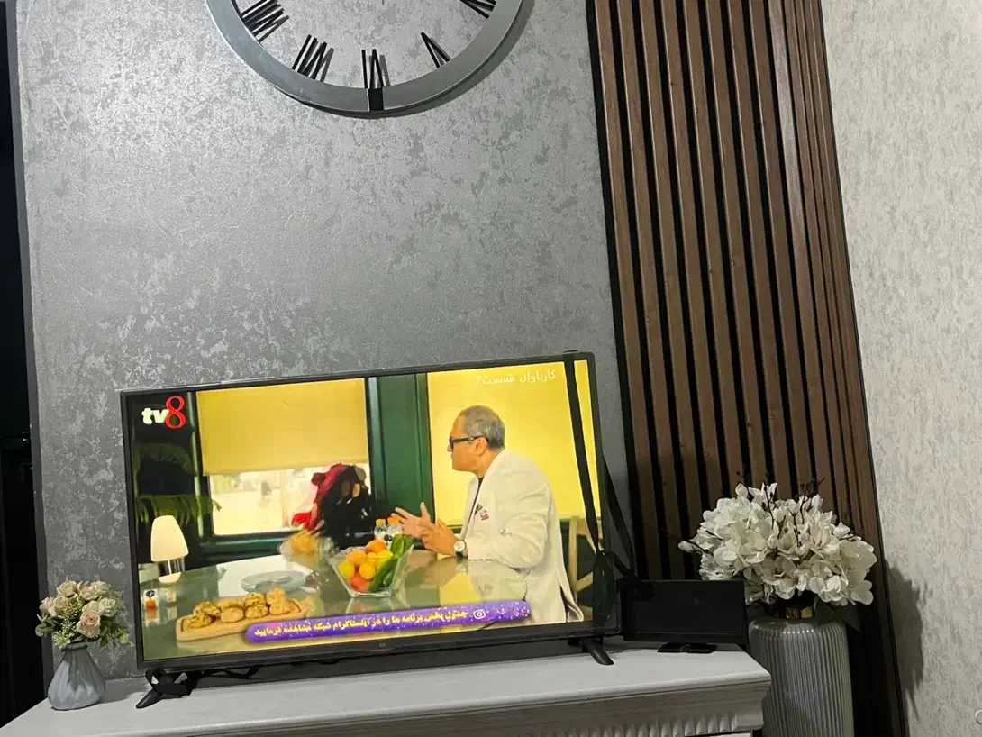 تلوزیون LG ۴۲|تلویزیون و پروژکتور|اهواز, بهزاد شهر|دیوار