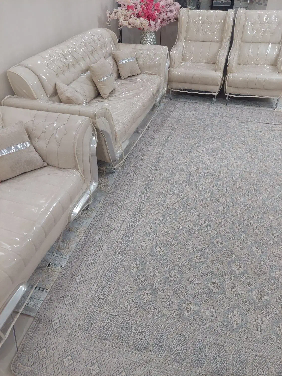 مبلمان چستر هفت نفره کم جا مناسب جهیزیه|مبلمان خانگی و میز عسلی|تهران, ابوذر|دیوار