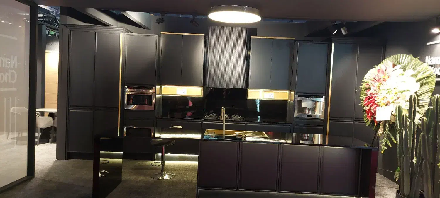 کارآموز یا نیمه حرفه ای کابینت کار|استخدام خدمات فروشگاه و رستوران|مهاباد (آذربایجان غربی), |دیوار