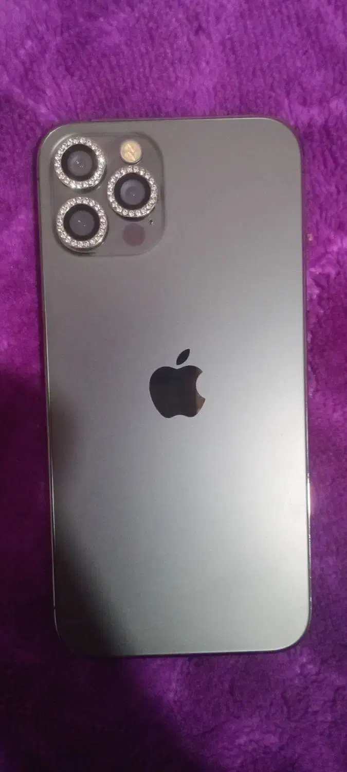 اپل iPhone 12 Pro با حافظهٔ ۲۵۶ گیگابایت|موبایل|شیراز, عادل آباد|دیوار