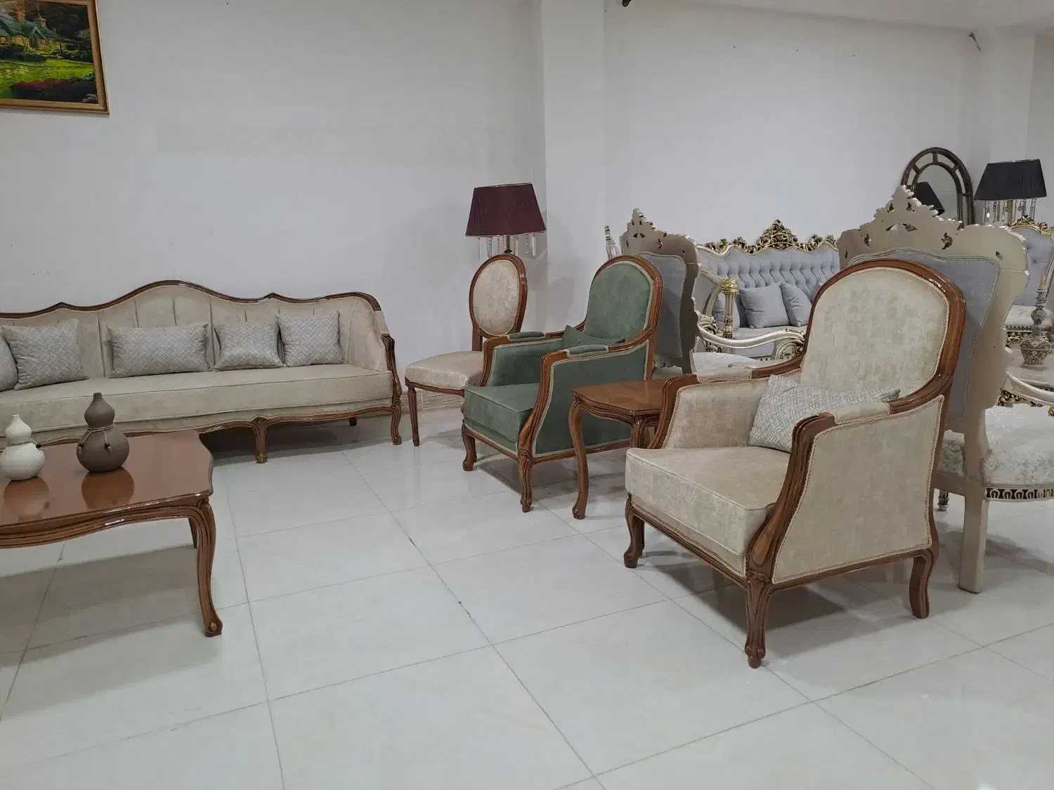 تنوع سبک فرانسوی|مبلمان خانگی و میز عسلی|بوکان, |دیوار