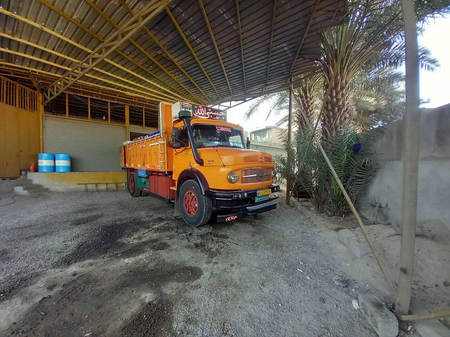بنز تک باری مدل ۱۳۹۹|خودرو سنگین|شیراز, پادگان ولیعصر|دیوار