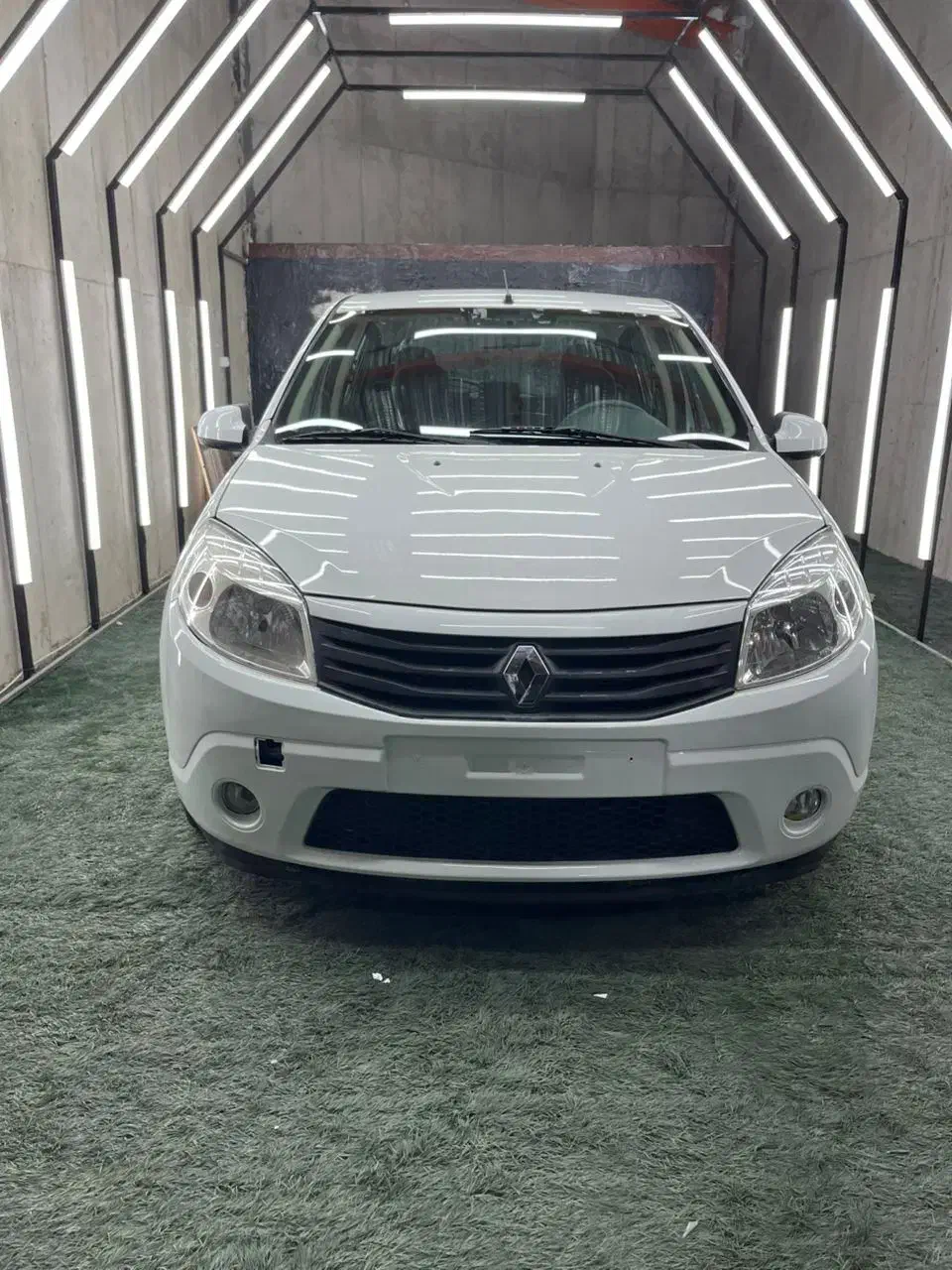 رنوساندرو اتومات مدل96کارکرد 110هزارتا بدون رنگ|خودرو سواری و وانت|تهران, مهران (سیدخندان)|دیوار