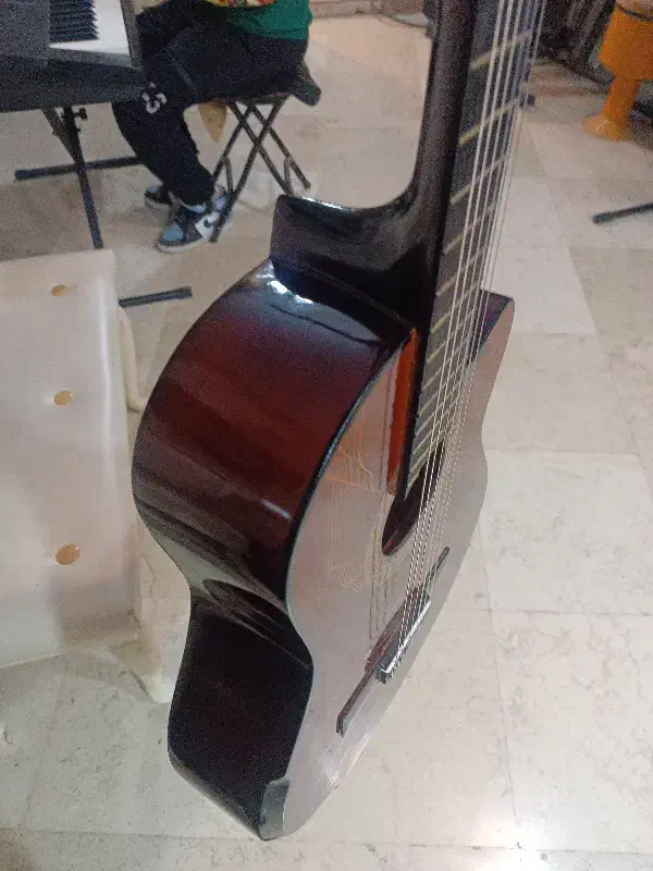 گیتار کات اوی دیاموند|گیتار، بیس، امپلیفایر|گرگان, |دیوار