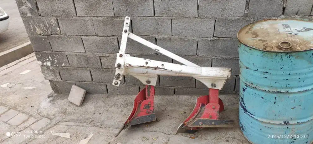 تراکتور باغی کمرشکن|خودرو سنگین|فلارد, |دیوار