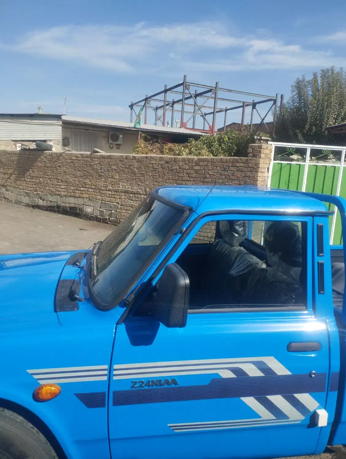 نیسان دوگانه شرکتی|خودرو سواری و وانت|بروجرد, |دیوار