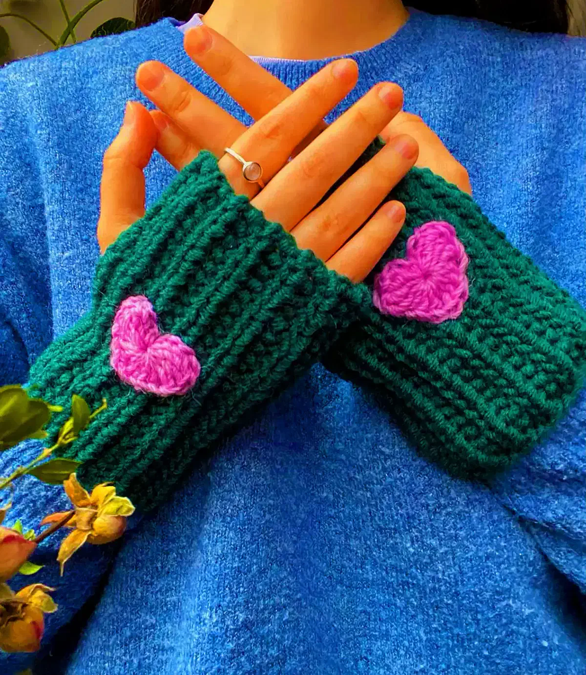 دستکش  و هد بند|لباس|قائم‌شهر, |دیوار