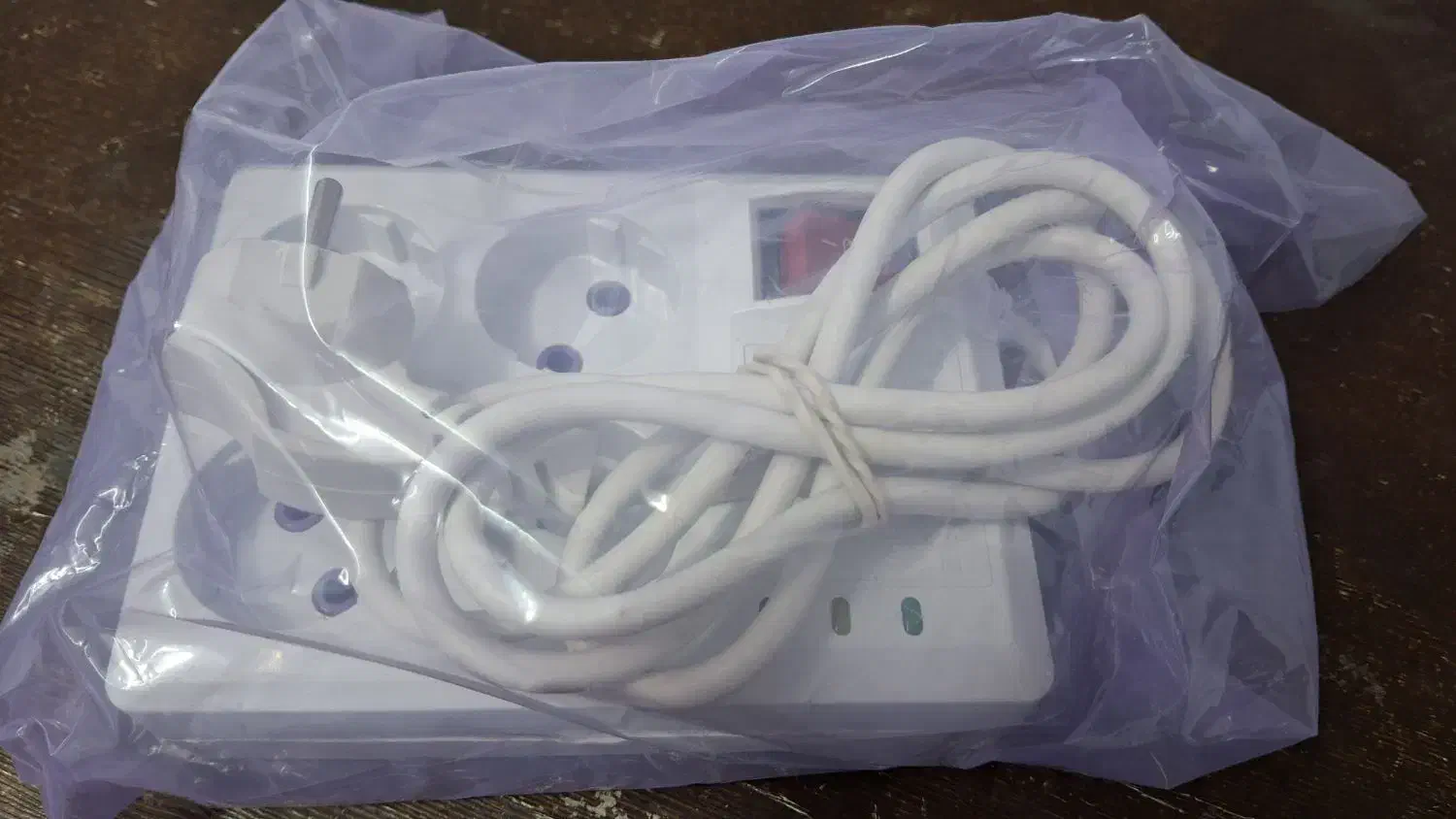 محافظ لوازم برق|صوتی و تصویری|تهران, خاک سفید|دیوار