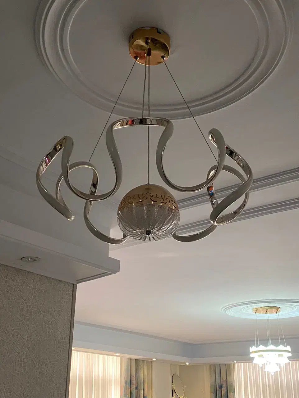 لوستر|لوستر و چراغ آویز|تهران, کاشانک|دیوار