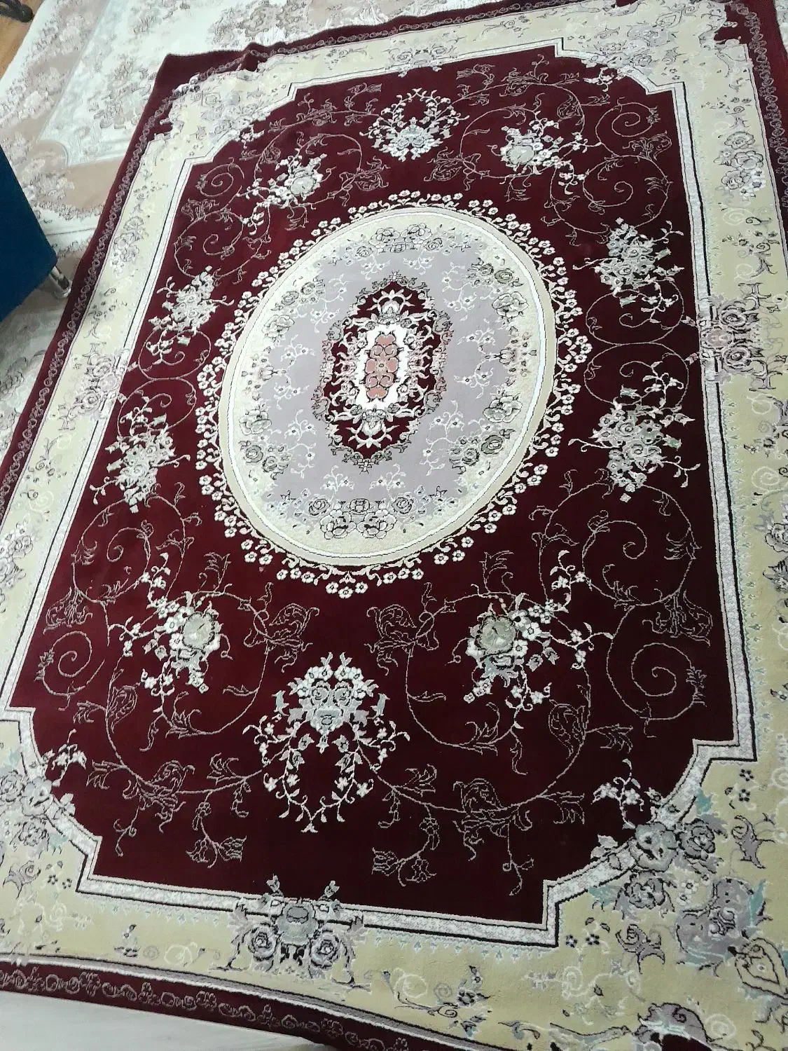 ۳ تخته فرش ۶ متری۲ تخته کرم گردویی ، ۱ تخته زرشکی|فرش|قزوین, |دیوار