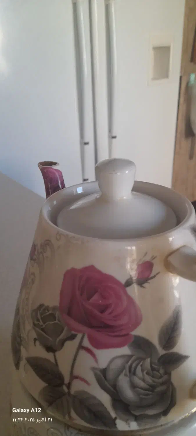 کتری رو گازی طرح گل|قوری، کتری، قهوهساز دستی|هشتگرد, شهرک ایران خودرو|دیوار