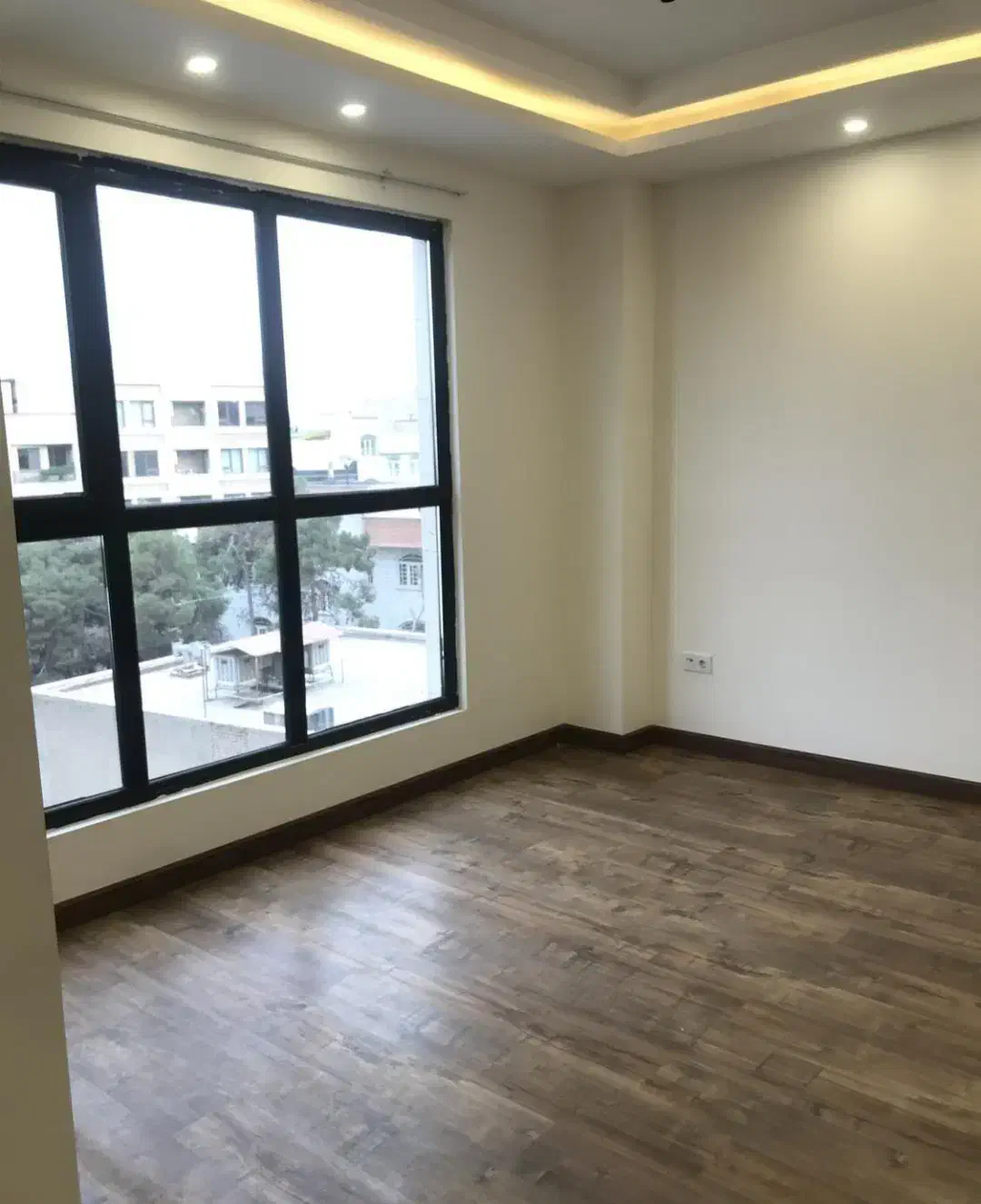 ۱۲۰ متر ۲ خواب ، فول مشاعات ، ونک ، آرارات