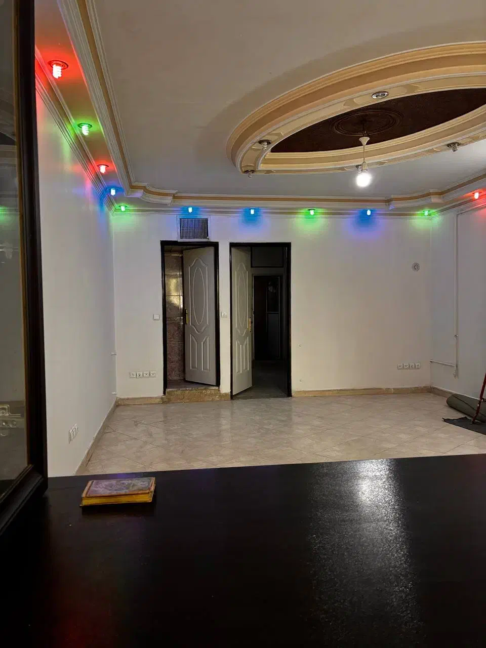 اجاره یک واحد80 متری واقع در قنات ناصری|اجارهٔ آپارتمان|اراک, |دیوار