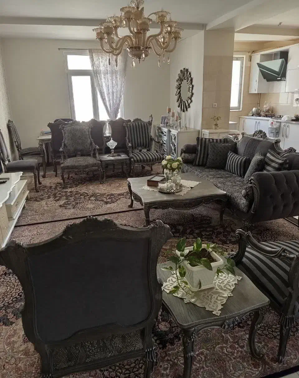 مبلمان و ناهار خوری کلاسیک|مبلمان خانگی و میز عسلی|پرند, فاز ۴|دیوار