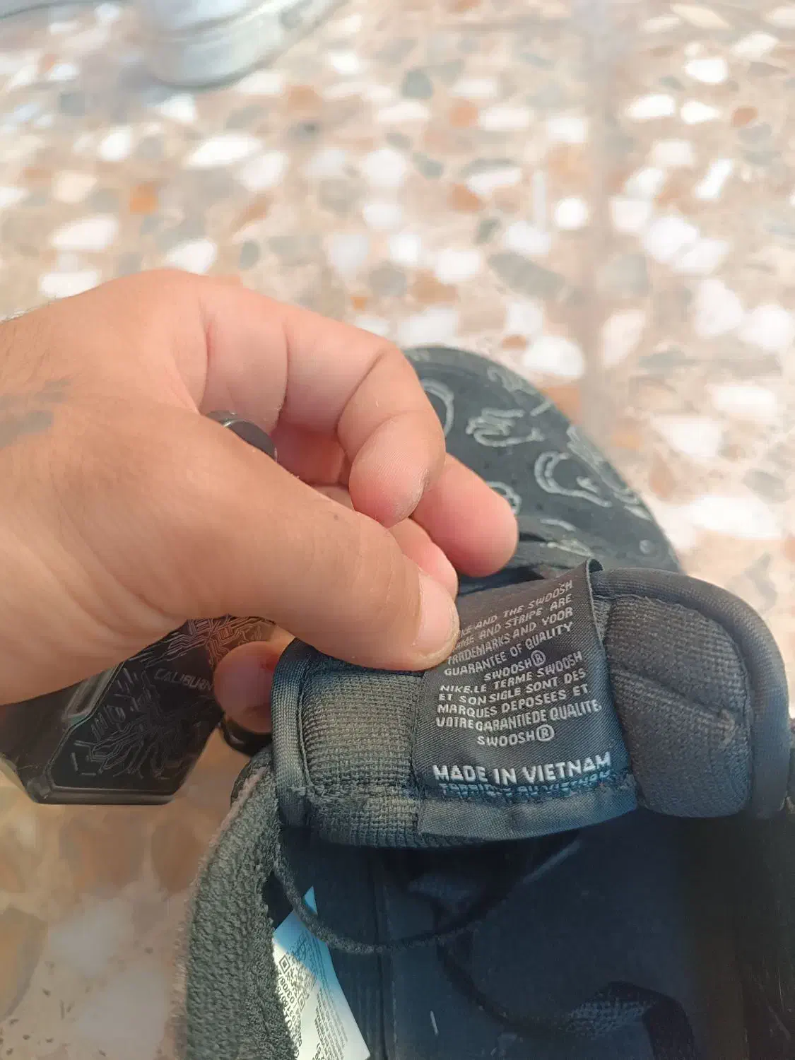 گفتم نایک زامبی|کیف، کفش، کمربند|بندر ماهشهر, |دیوار