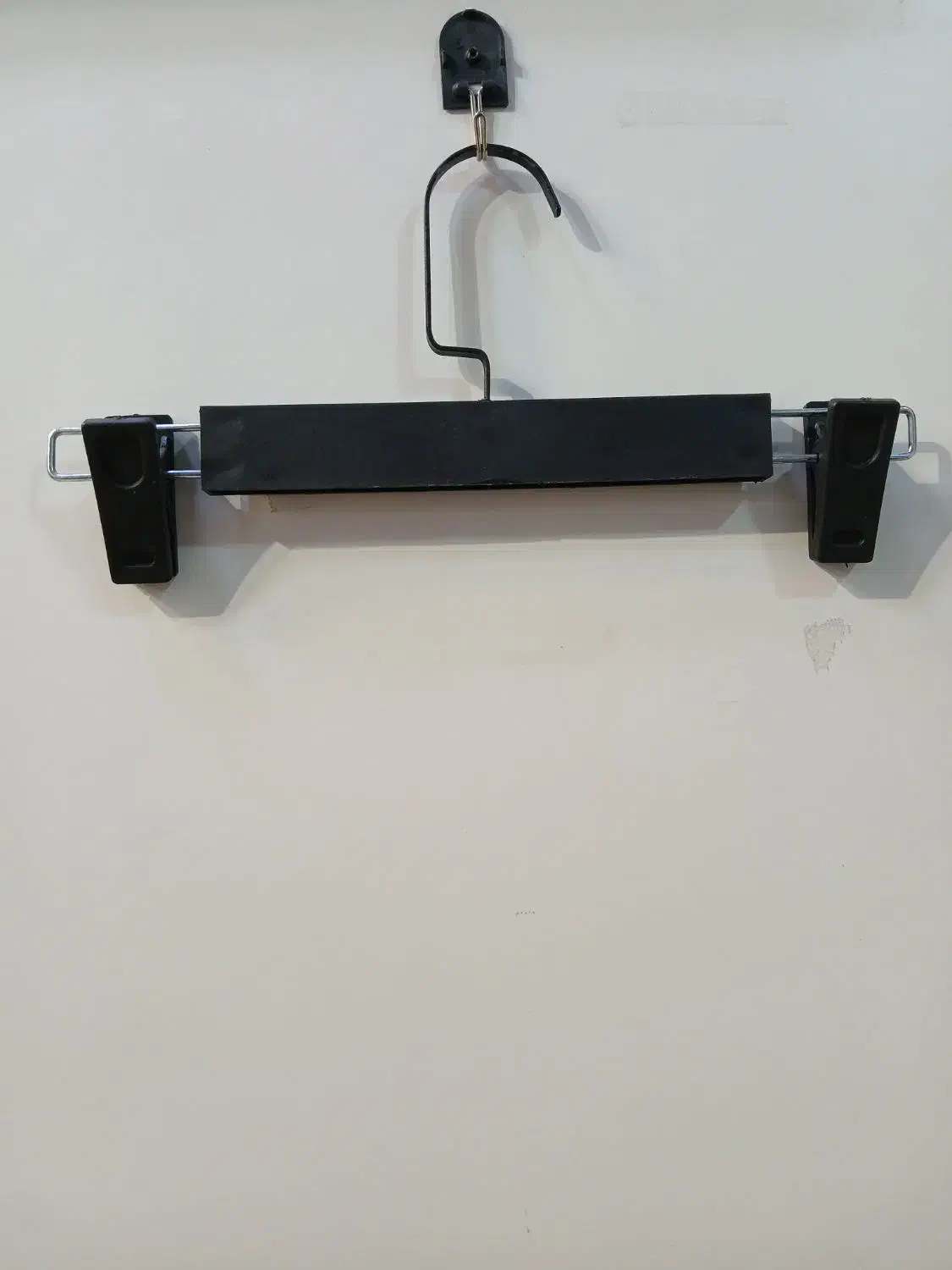 چوب لباسی|فروشگاه و مغازه|شیراز, شهرک قمشه|دیوار