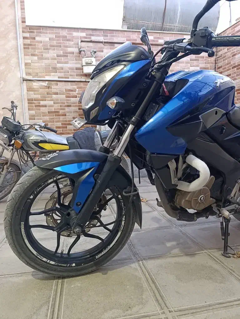 ns200|موتورسیکلت|سبزوار, کوی گلستان|دیوار