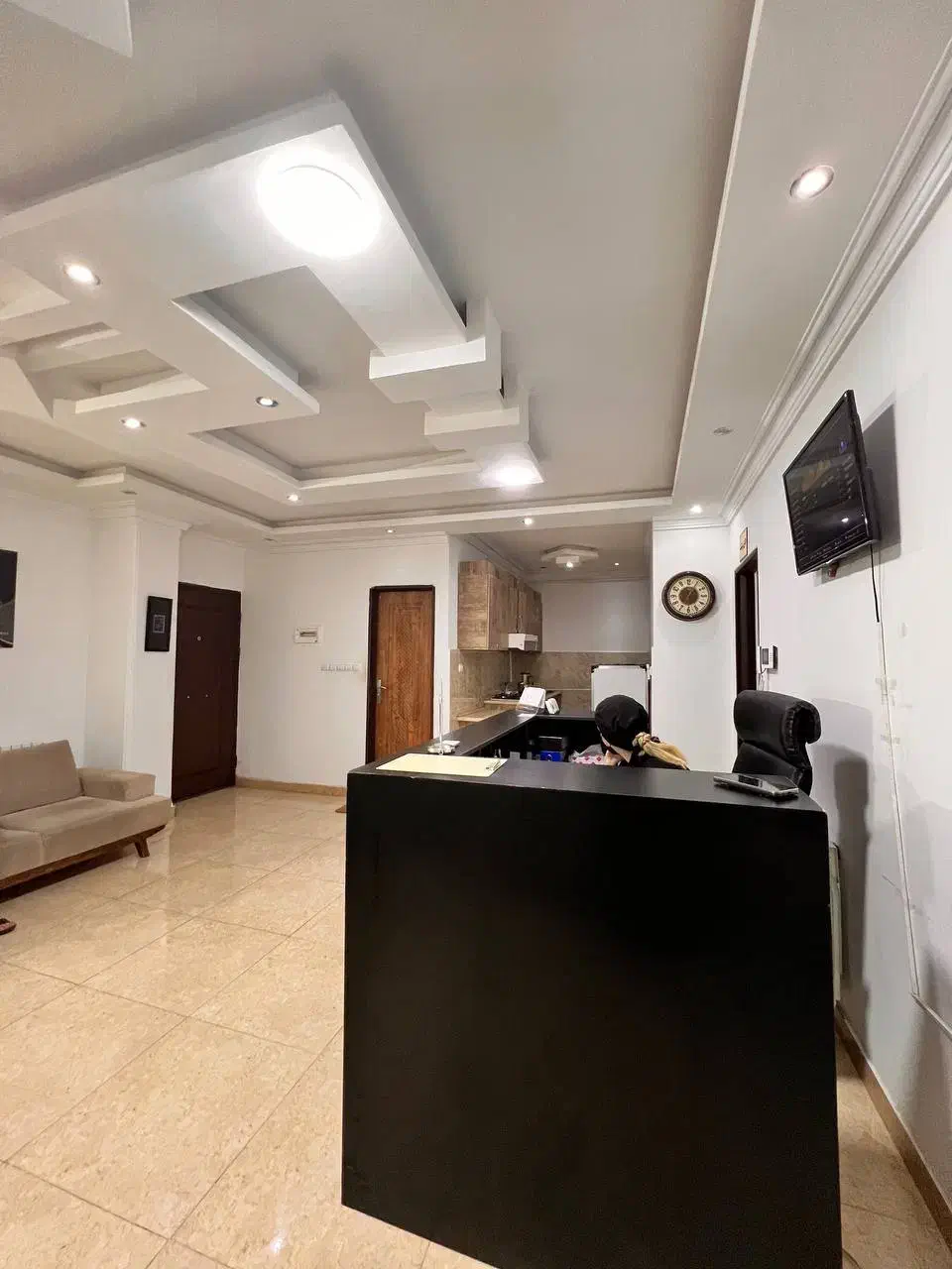 فروش واحد اپارتمان تجاری ومسکونی بر اصلی مسکن مهر|فروش دفتر کار، اتاق اداری، مطب|رشت, کوی غلام نیا|دیوار